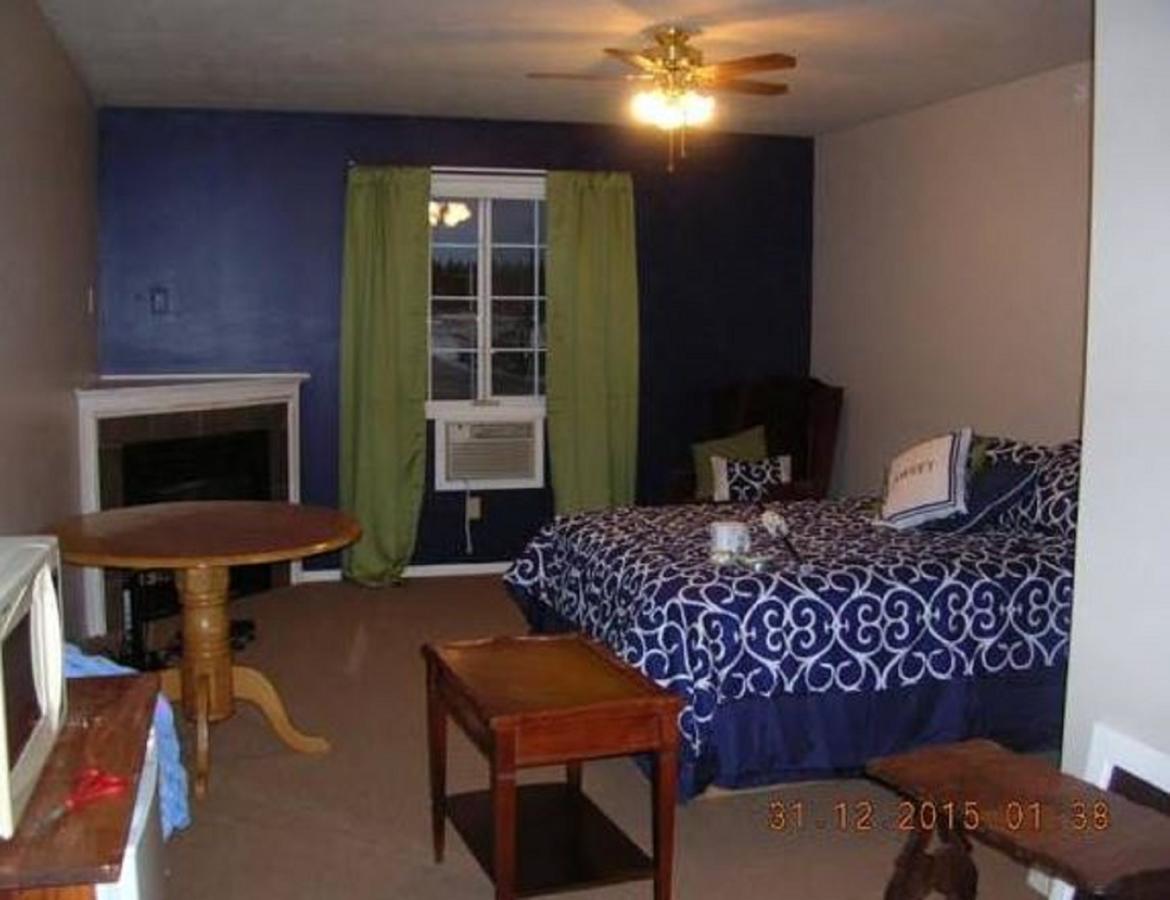 هينتون Mccracken Country Inn المظهر الخارجي الصورة